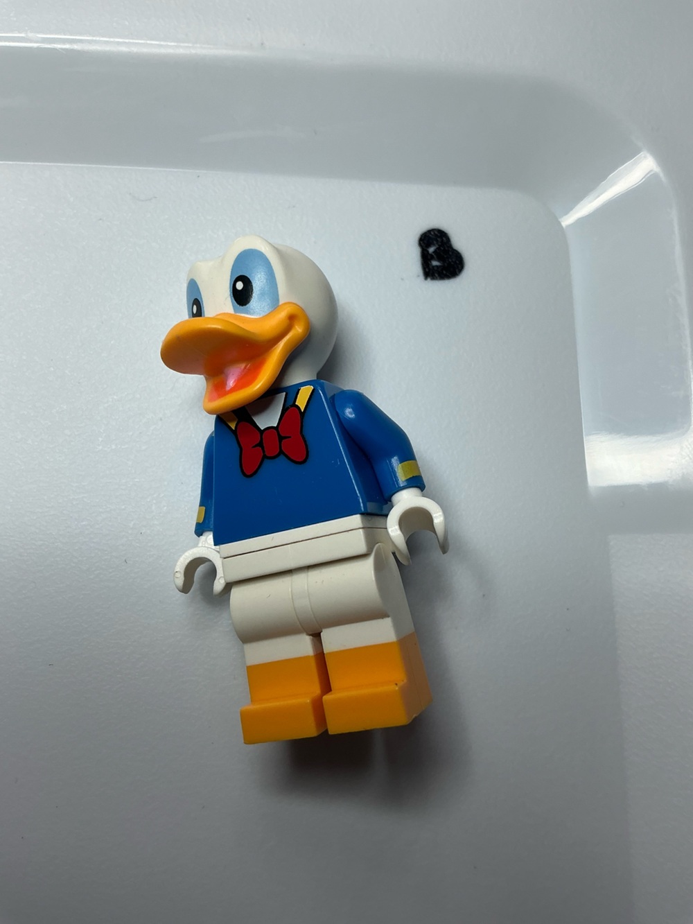 LEGO Disney Series 1 Collectible Minifigure of Donald Duck